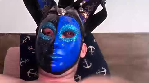 chikano33 online show from November 10, 2025, 2:27 pm