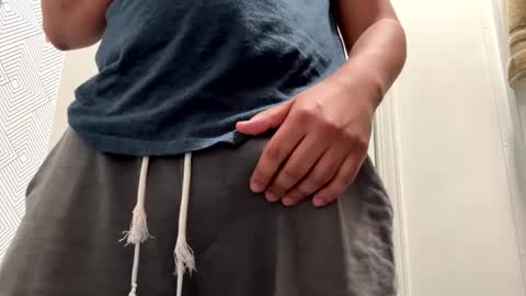 chillchile online show from December 31, 2024, 4:49 am