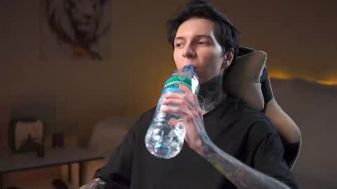 Rick online show from November 11, 2025, 7:58 pm