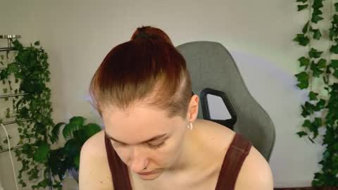 Bella online show from April 15, 2026, 9:05 am