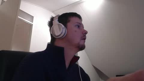 chillzonecam online show from February 16, 2026, 6:15 pm