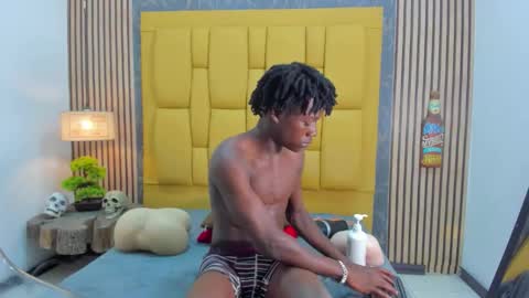 chimi88 online show from November 19, 2025, 11:21 am