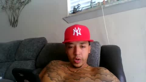 Snapshot of chino880172 chatting on January 12, 2025, 7:10 pm CHINO online show from January 12, 2025, 7:10 pm