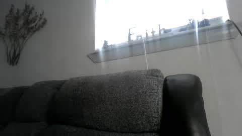 Snapshot of chino880172 chatting on February 16, 2025, 4:21 pm CHINO online show from February 16, 2025, 4:21 pm