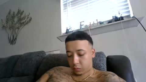 Snapshot of chino880172 chatting on March 9, 2025, 4:44 pm CHINO online show from March 9, 2025, 4:44 pm