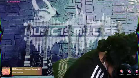 Enrique online show from February 12, 2025, 9:54 pm