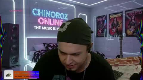 Snapshot of chinoroz chatting on September 24, 2025, 8:01 pm Enrique online show from September 24, 2025, 8:01 pm