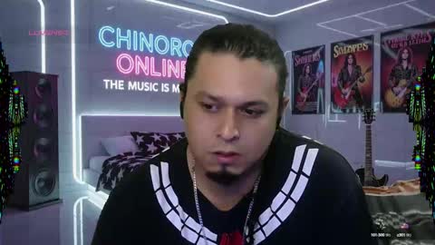 Snapshot of chinoroz chatting on October 7, 2025, 12:52 am Enrique online show from October 7, 2025, 12:52 am