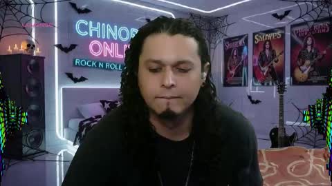 Snapshot of chinoroz chatting on October 26, 2025, 6:08 am Enrique online show from October 26, 2025, 6:08 am