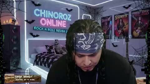 Snapshot of chinoroz chatting on November 2, 2025, 4:37 am Enrique online show from November 2, 2025, 4:37 am