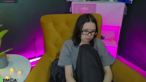 chio_mio online show from October 29, 2025, 2:25 am