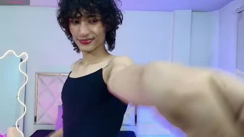 chipi_tay online show from October 6, 2025, 7:22 pm