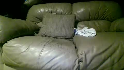 Snapshot of chippy70 chatting on July 7, 2026, 4:48 am chippy70 online show from July 7, 2026, 4:48 am