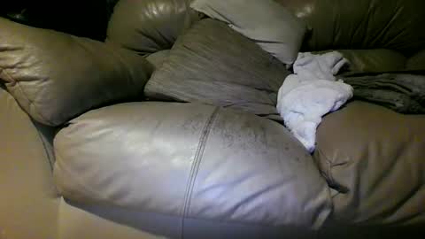Snapshot of chippy70 chatting on July 30, 2026, 5:17 am chippy70 online show from July 30, 2026, 5:17 am