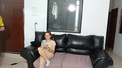 chiquitahot69 online show from October 22, 2025, 12:00 am