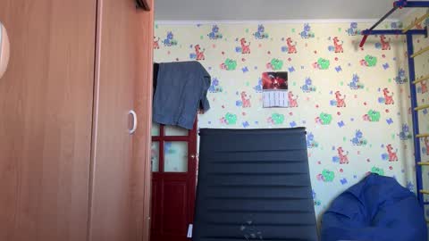 chiraq1945 online show from February 3, 2026, 7:13 am