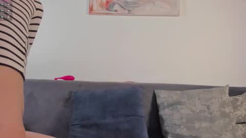 Chisa online show from February 13, 2026, 5:09 pm