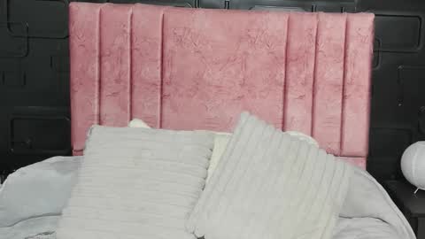 Cristal online show from December 20, 2025, 3:35 am