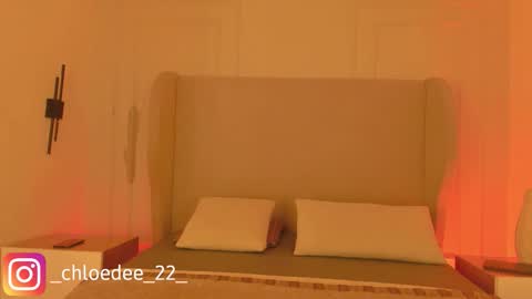 Chloe online show from February 12, 2026, 10:54 am