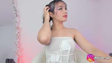 Chloe  online show from February 8, 2026, 5:33 am