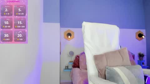Chloe online show from June 6, 2026, 3:06 pm