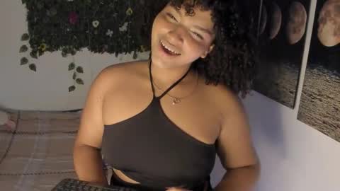 chloe_kisses online show from March 7, 2026, 12:02 pm