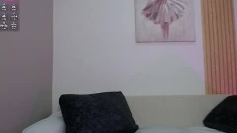 Snapshot of chloe_peach_ chatting on February 3, 2026, 12:10 pm chloe_peach_ online show from February 3, 2026, 12:10 pm