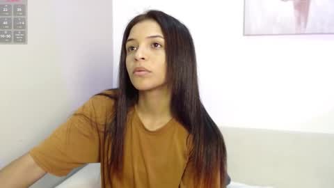 Snapshot of chloe_peach_ chatting on February 10, 2026, 12:31 pm chloe_peach_ online show from February 10, 2026, 12:31 pm