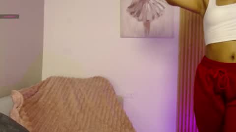 Snapshot of chloe_peach_ chatting on April 24, 2026, 1:35 pm chloe_peach_ online show from April 24, 2026, 1:35 pm