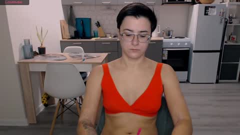 Eva and Sandra online show from December 11, 2024, 10:03 am