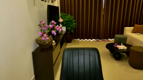 Eva and Sandra online show from April 14, 2026, 2:17 am