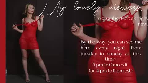 Snapshot of chloeblurr chatting on August 2, 2026, 9:46 pm Julia online show from August 2, 2026, 9:46 pm