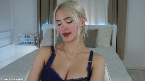 Snapshot of chloecoral chatting on February 18, 2025, 9:31 pm ChloeCoral online show from February 18, 2025, 9:31 pm