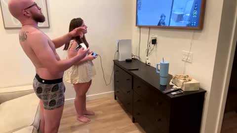 chloejaxxx online show from September 16, 2025, 1:50 am