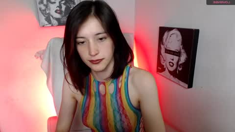 Chloe online show from January 21, 2025, 11:55 pm