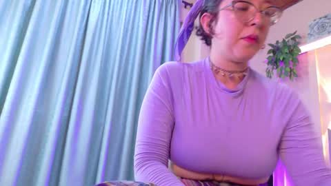 Chloe rosse online show from December 19, 2025, 1:23 am