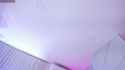 Chlooe online show from January 8, 2025, 4:34 am