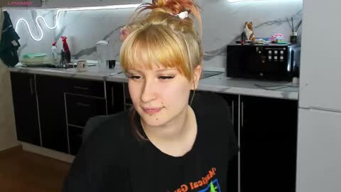 choco_meowx online show from March 4, 2026, 9:10 pm