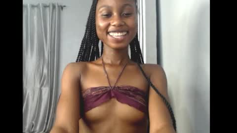 choco_petitqueen online show from March 12, 2026, 7:31 pm