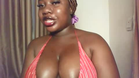 chocolateassgirl61 online show from January 8, 2026, 5:59 pm