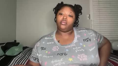 Melina online show from April 22, 2026, 4:59 am