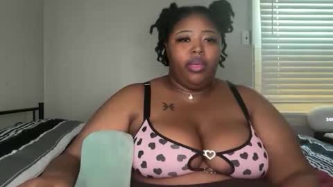 Melina online show from April 22, 2026, 6:20 pm