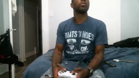 chocolatedolla online show from December 19, 2024, 10:21 pm