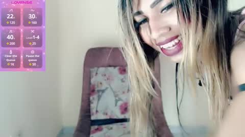 chocolatetriplex online show from December 17, 2024, 10:55 am