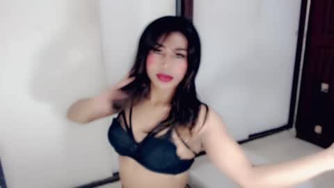 Snapshot of chocolatetriplex chatting on May 13, 2026, 6:16 pm chocolatetriplex online show from May 13, 2026, 6:16 pm