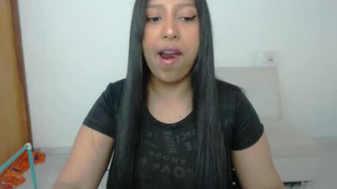 Snapshot of chocosexy05 chatting on April 12, 2026, 9:53 pm Monica online show from April 12, 2026, 9:53 pm