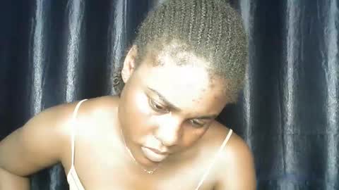 chocoslut22 online show from December 19, 2025, 4:52 am