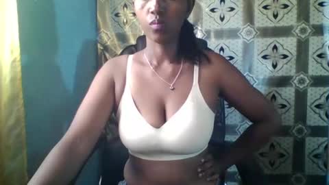 Snapshot of choe03 chatting on February 18, 2026, 7:04 am choe03 online show from February 18, 2026, 7:04 am