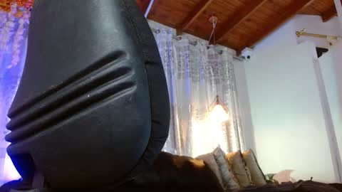 Snapshot of choreto_fast chatting on January 5, 2026, 5:27 pm choreto online show from January 5, 2026, 5:27 pm