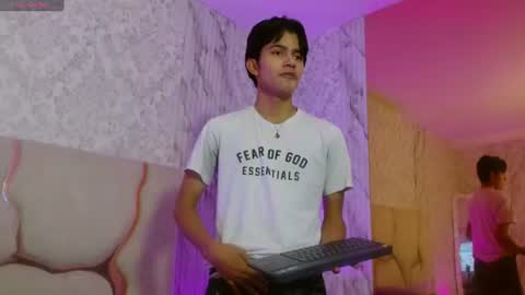 chos_tay online show from June 27, 2026, 11:26 am